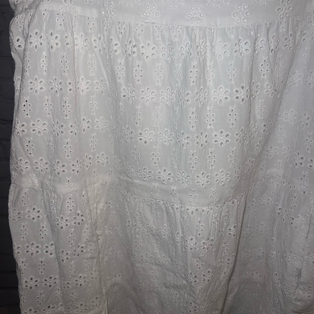 Eyelet Dress - Picture 2 of 5